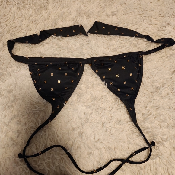 Hurley - black and gold bikini - Picture 6 of 6